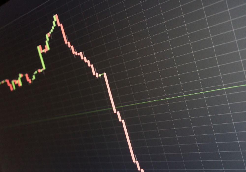 Trump’s 100% Tariff Shock Turned the Crypto Market Into a $19.2 Billion Bloodbath